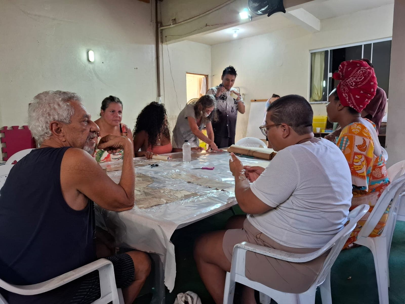 Ateliê Comunitário CCCS: Mosaico e Sinestesia em Guarapari-ES