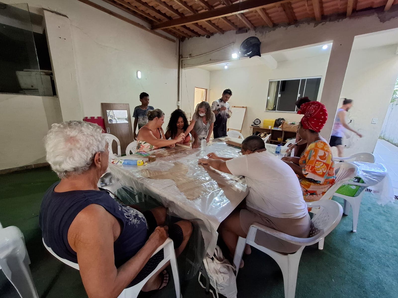 Ateliê Comunitário CCCS: Mosaico e Sinestesia em Guarapari-ES