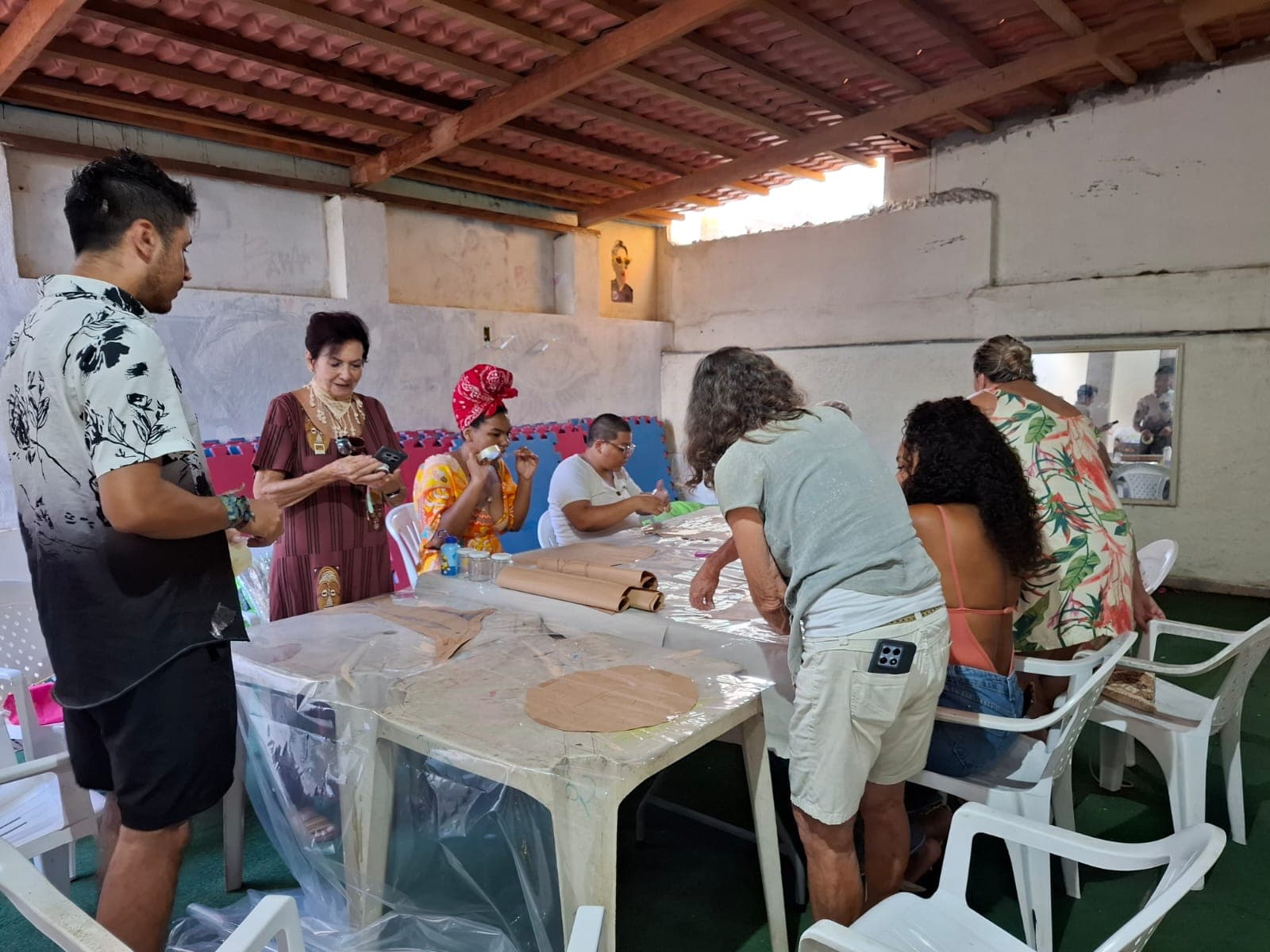 Ateliê Comunitário CCCS: Mosaico e Formação em Guarapari-ES